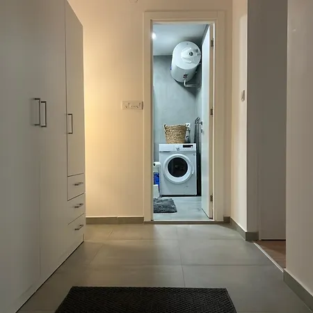 Sassy Apartment *